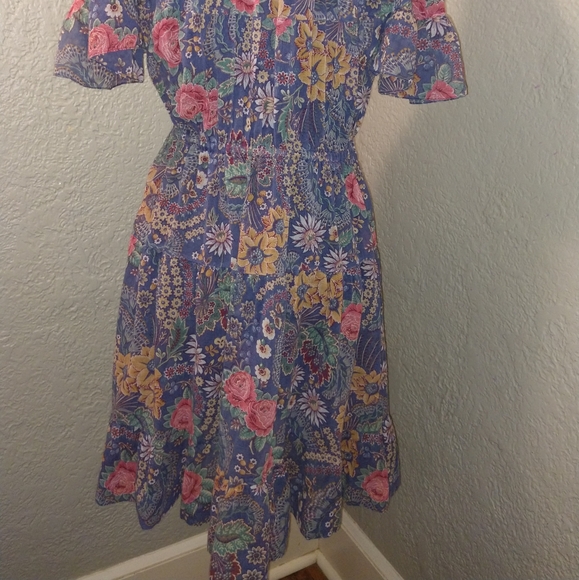 ☀️Vintage Floral Dress☀️ - Picture 2 of 4